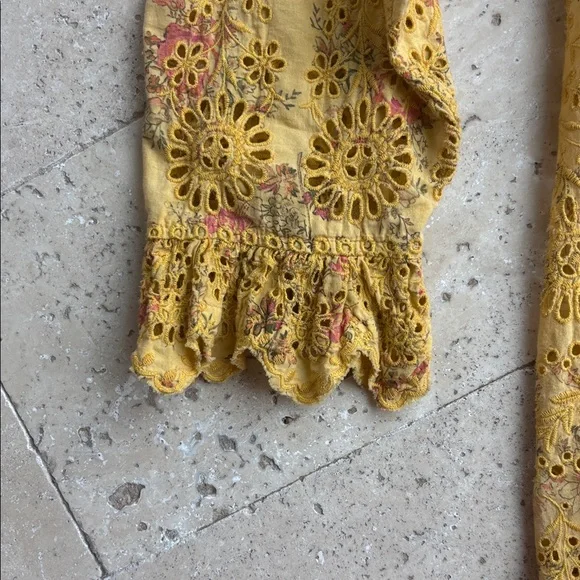 Magnolia Pearl My Sun Yellow Floral Embroidered and eyelet Blouse - Picture 4 of 9
